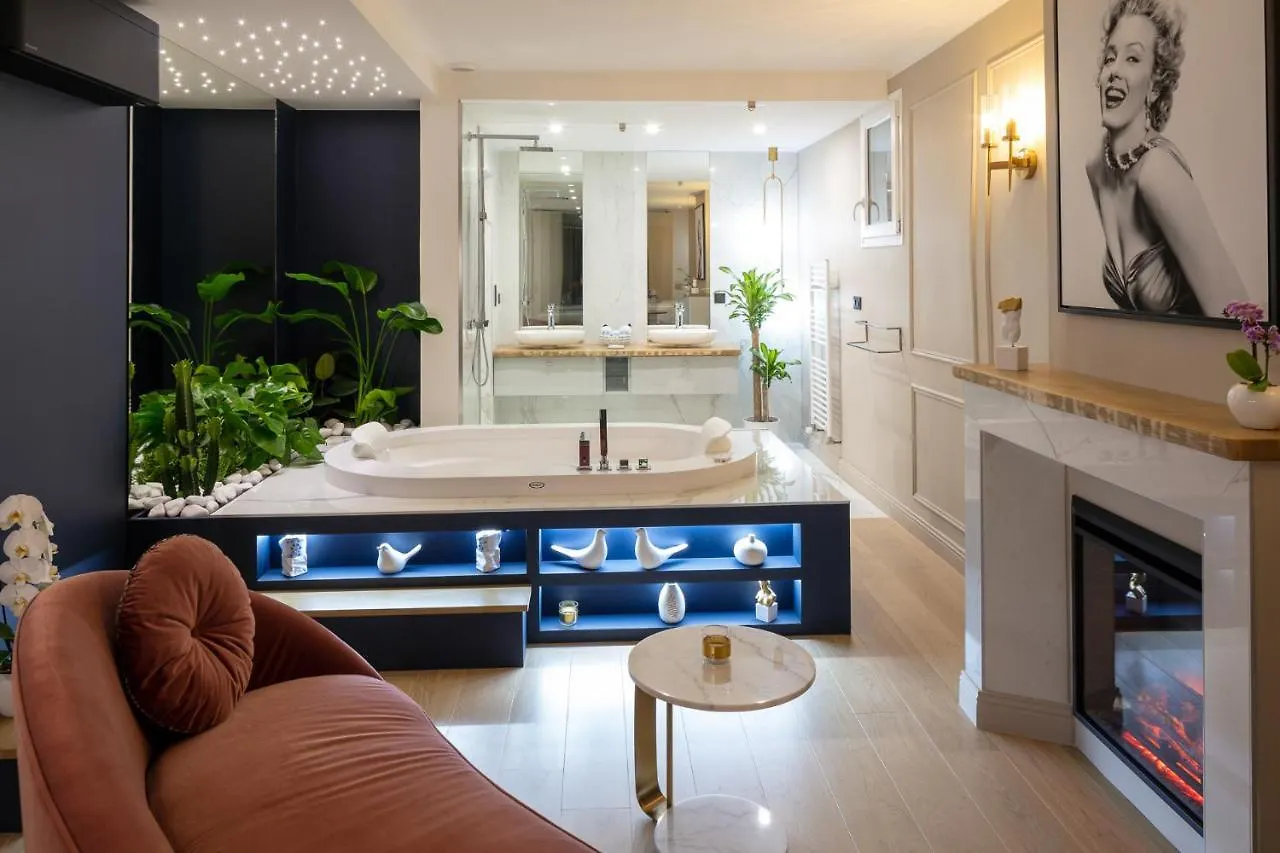 Les Chambres Romantiques - Suite Jacuzzi Privatif, Domaine Aixois D'Exception Aix-en-Provence France
